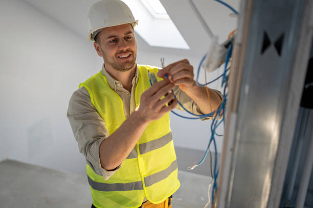 Professional Electrician in Sheffield Lake, OH